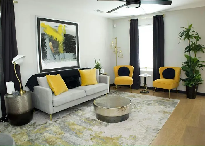 Ev, Family Friendly, Close To Downtown