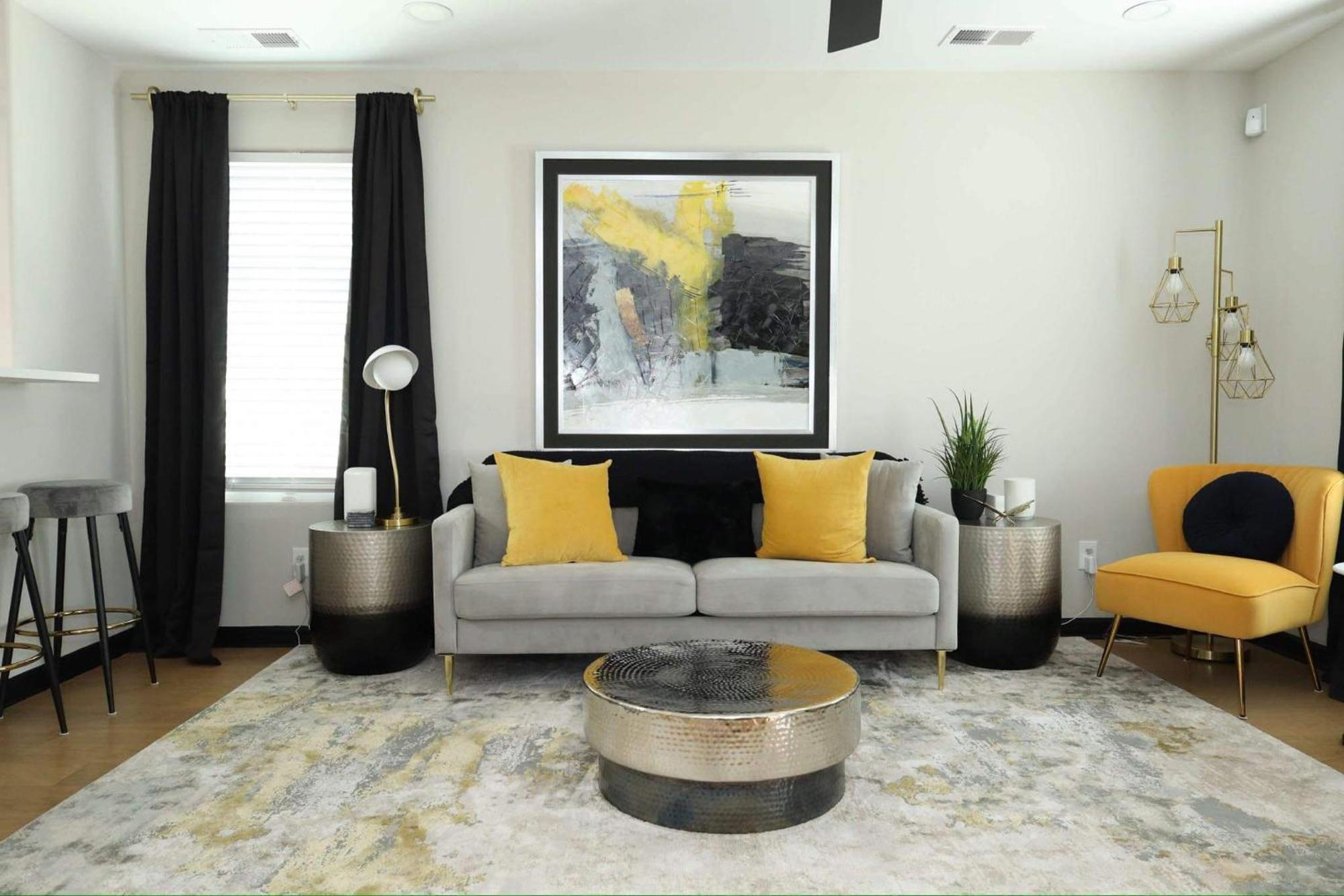 Ev, Family Friendly, Close To Downtown